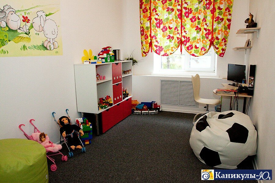 В детской комнате, пансионат Рябинка в Евпатории