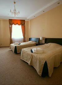 Спальня номера sute ТЭС-отеля в Евпатории
